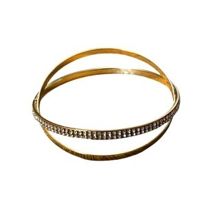 Gold Bracelets with Sparkling Stones and Elegant Design